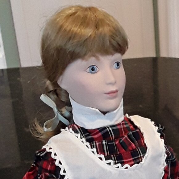 15" Vintage Bisque Dress-Up Sister Dolls with stands - Picture 8 of 13